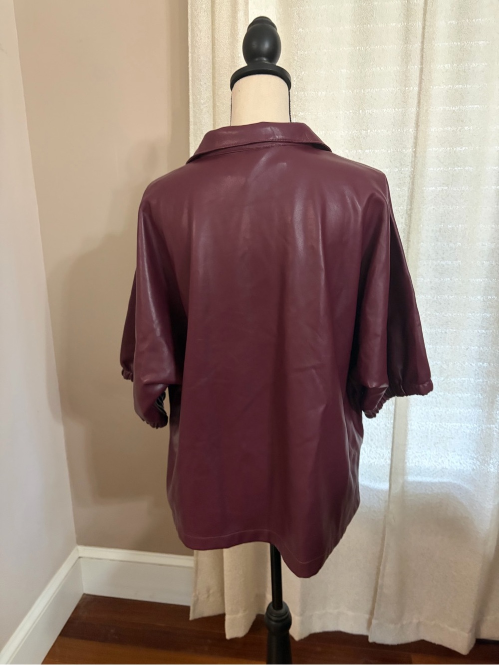 Emily McCarthy V-Neck Faux Leather Tunic Top - Burgundy - Picture 3 of 4